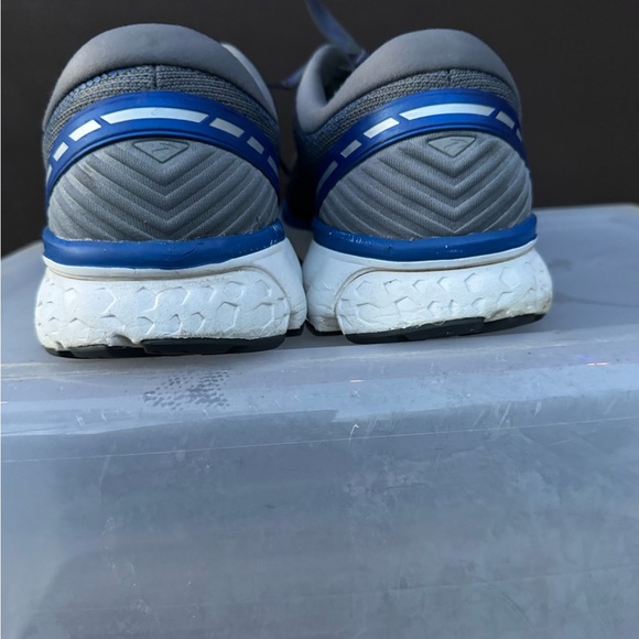 Brooks Men's Gray and Blue Mesh Running Shoes - Picture 3 of 4